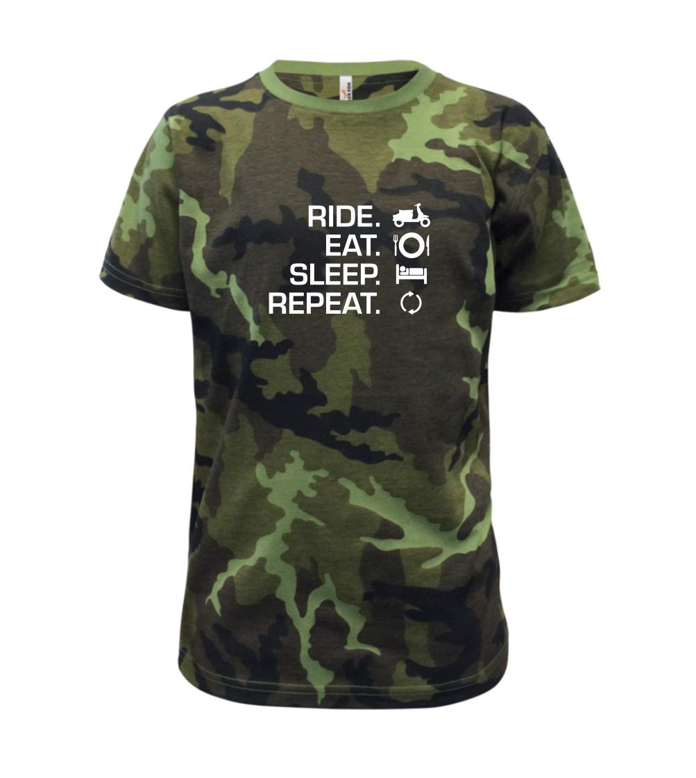Ride Eat Sleep Repeat moto skúter - Detské maskáčové tričko