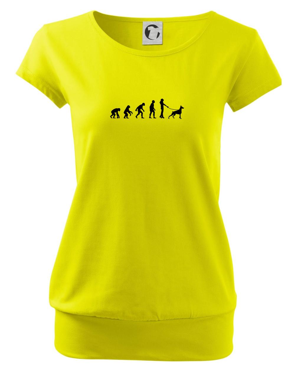 Evolúcia pes doberman (muž-žena) - Voľné tričko city