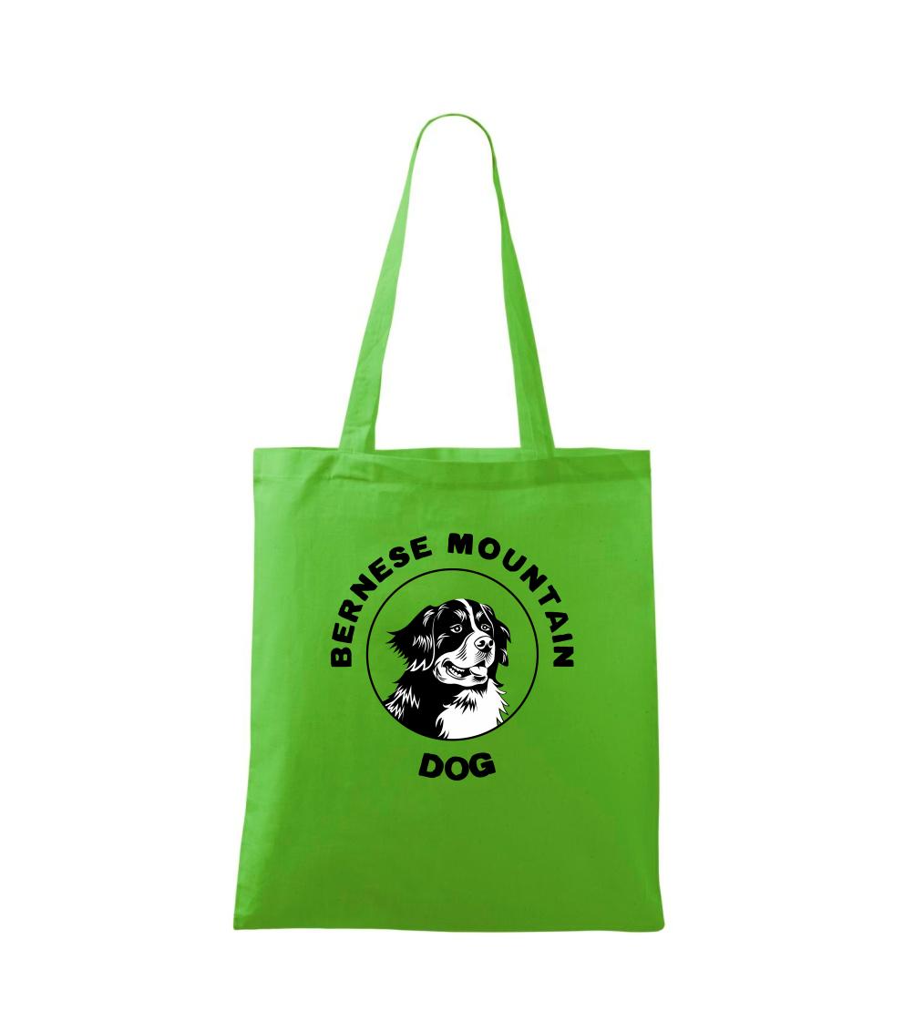 Bernese mountain dog v kruhu