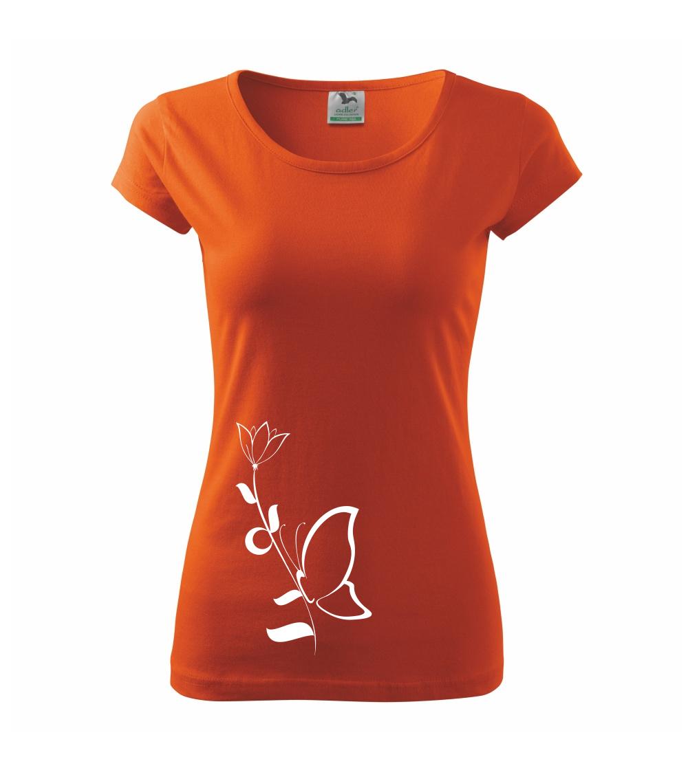 Motýľ na kytici Motýľ na kytici