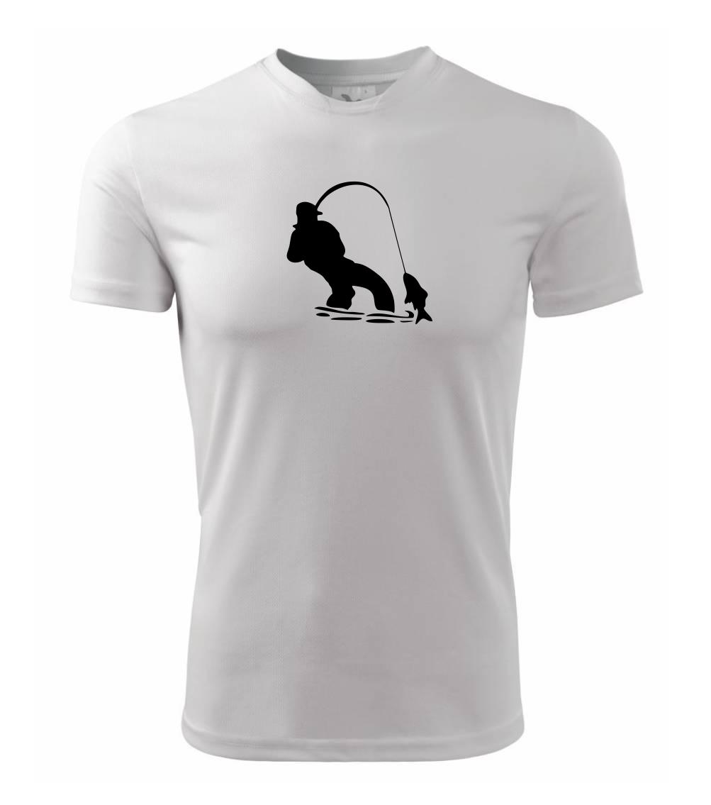 Rybár ťahajúce rybu