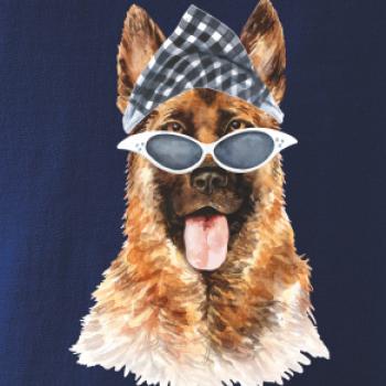 German shepherd so šatkou