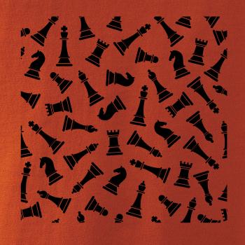 Šachové figúrky vo štvorci