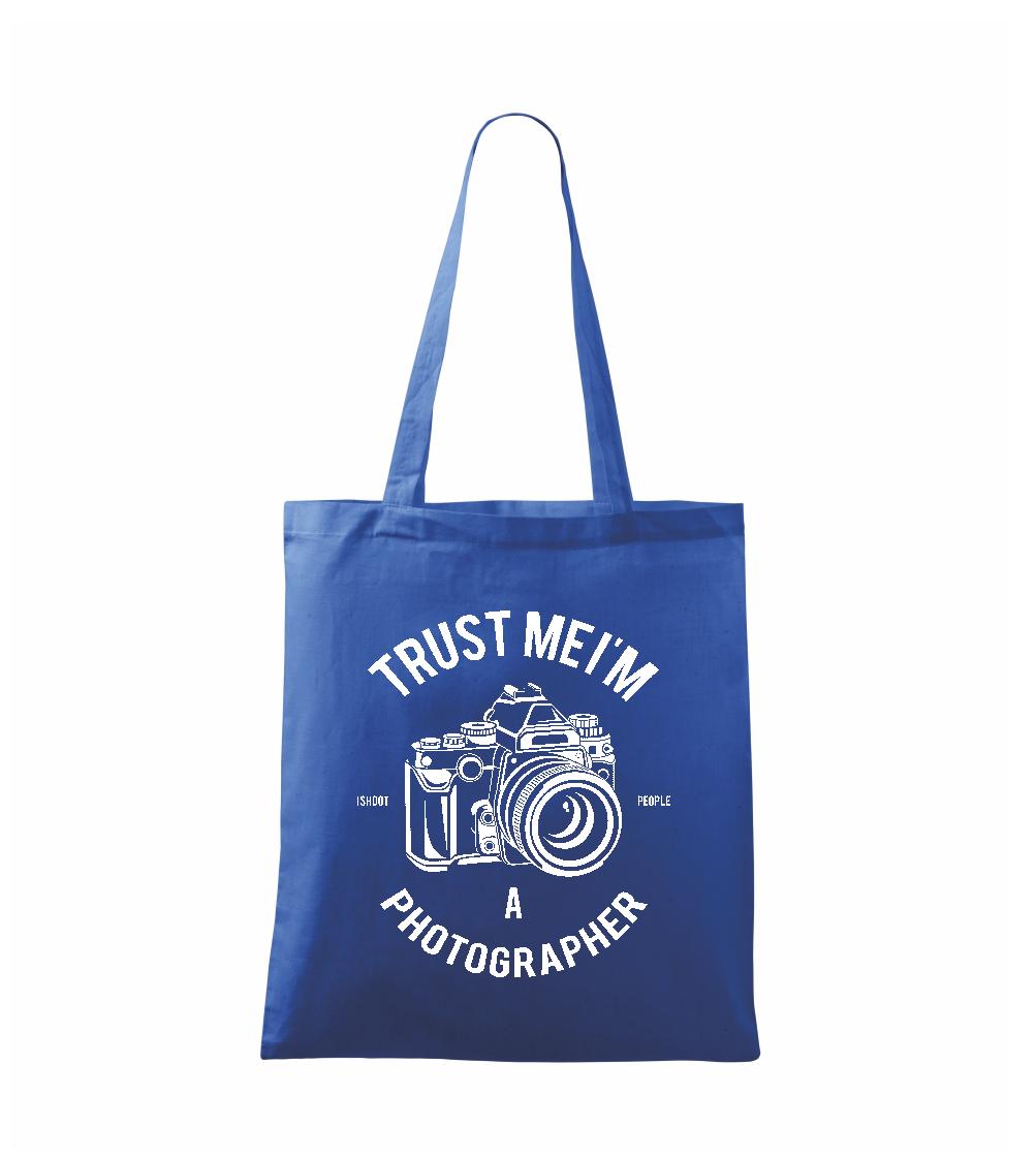 Trust me Photographer