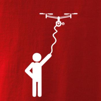 Dron na kábli