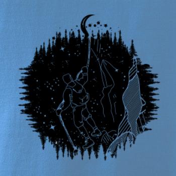 Turista v nočnej krajine