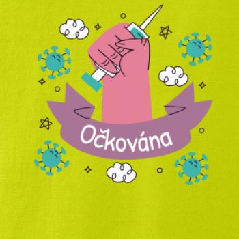 Očkovaná- ruka a striekačka