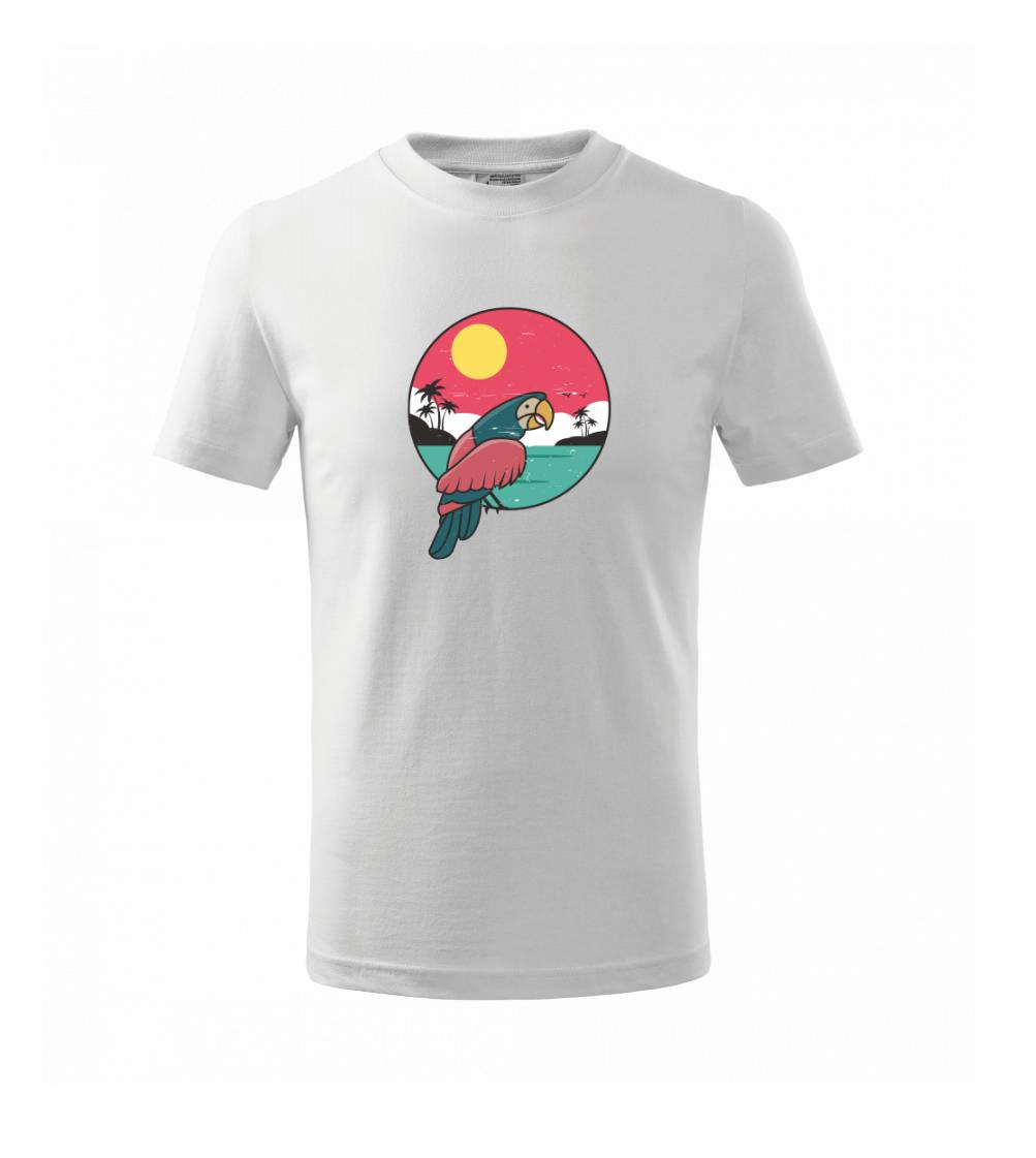 Papagáj v kruhu pri mori