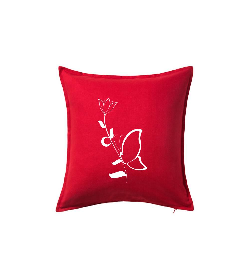 Motýľ na kytici Motýľ na kytici