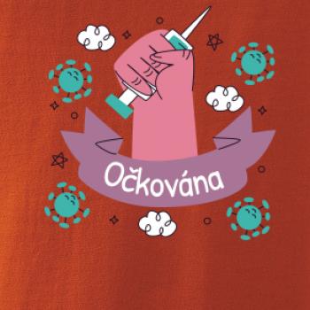 Očkovaná- ruka a striekačka