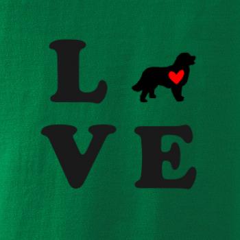 Bernský salašnícky pes love