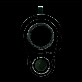 Zbraň v tme Zbraň v tme