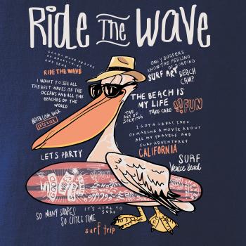 Ride the wave pelikán