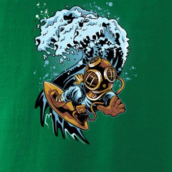 Surfujúcí potápač