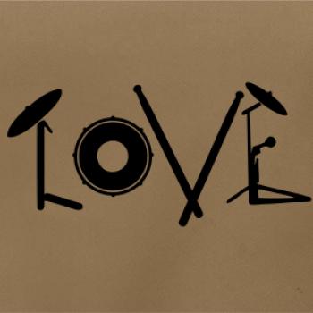 Love bubeník nápis