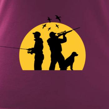 Lovec při západu slunce