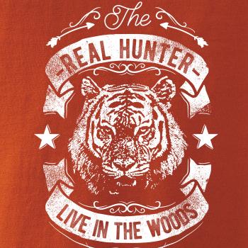 The Real Hunter Live in The Woods