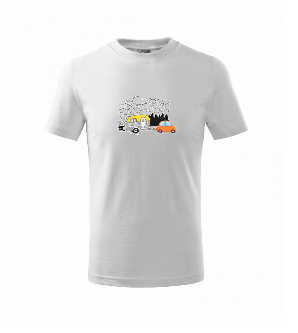 S karavanom v lese S karavanom v lese