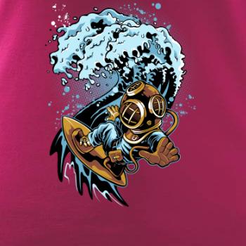 Surfujúcí potápač