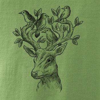 Jeleň ochranca prírody