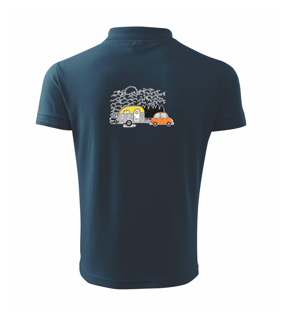 S karavanom v lese S karavanom v lese