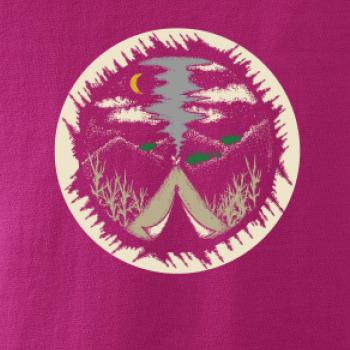 Indiánske teepee v kruhu