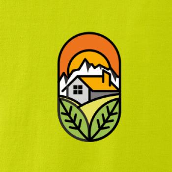 Chalupa pri západe slnka