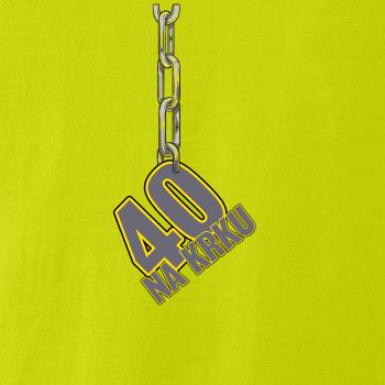 40 rokov na krku reťaz