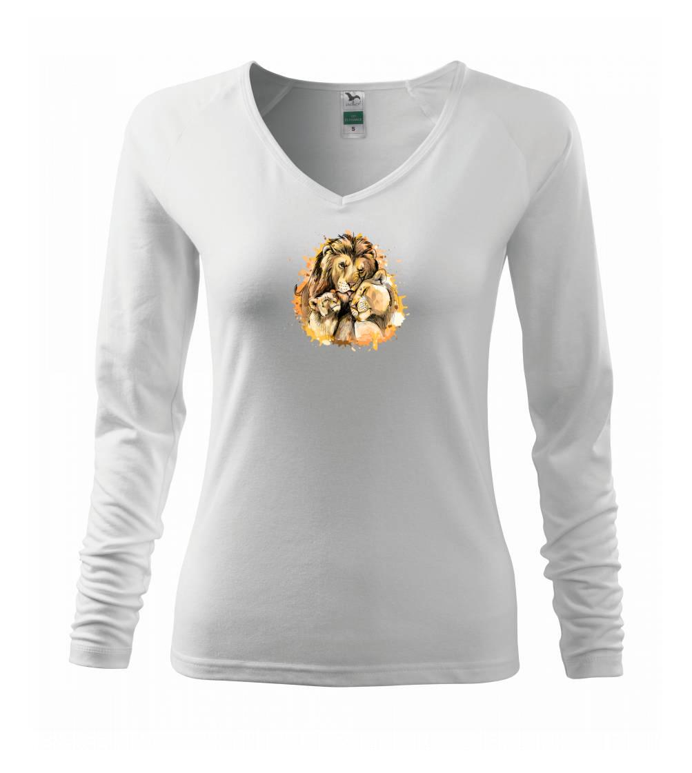 Tričká so zvieratami - Levia rodina - Tričko dámske Elegance