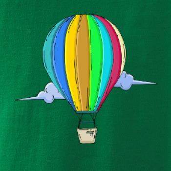 Teplovzdušný balón v oblakoch Teplovzdušný balón v oblakoch