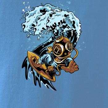 Surfujúcí potápač