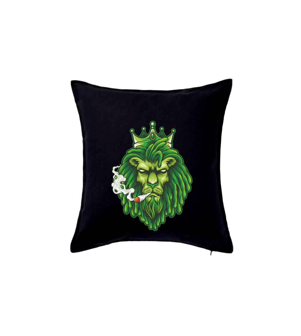 Zhulený lev zelený Zhulený lev zelený