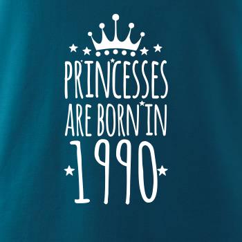 Princesses are born in 1990