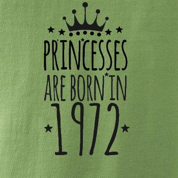 Princesses are born in 1972