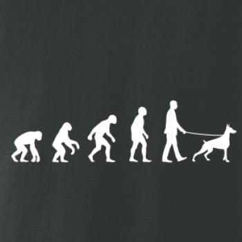 Evolúcia pes doberman (muž-žena)