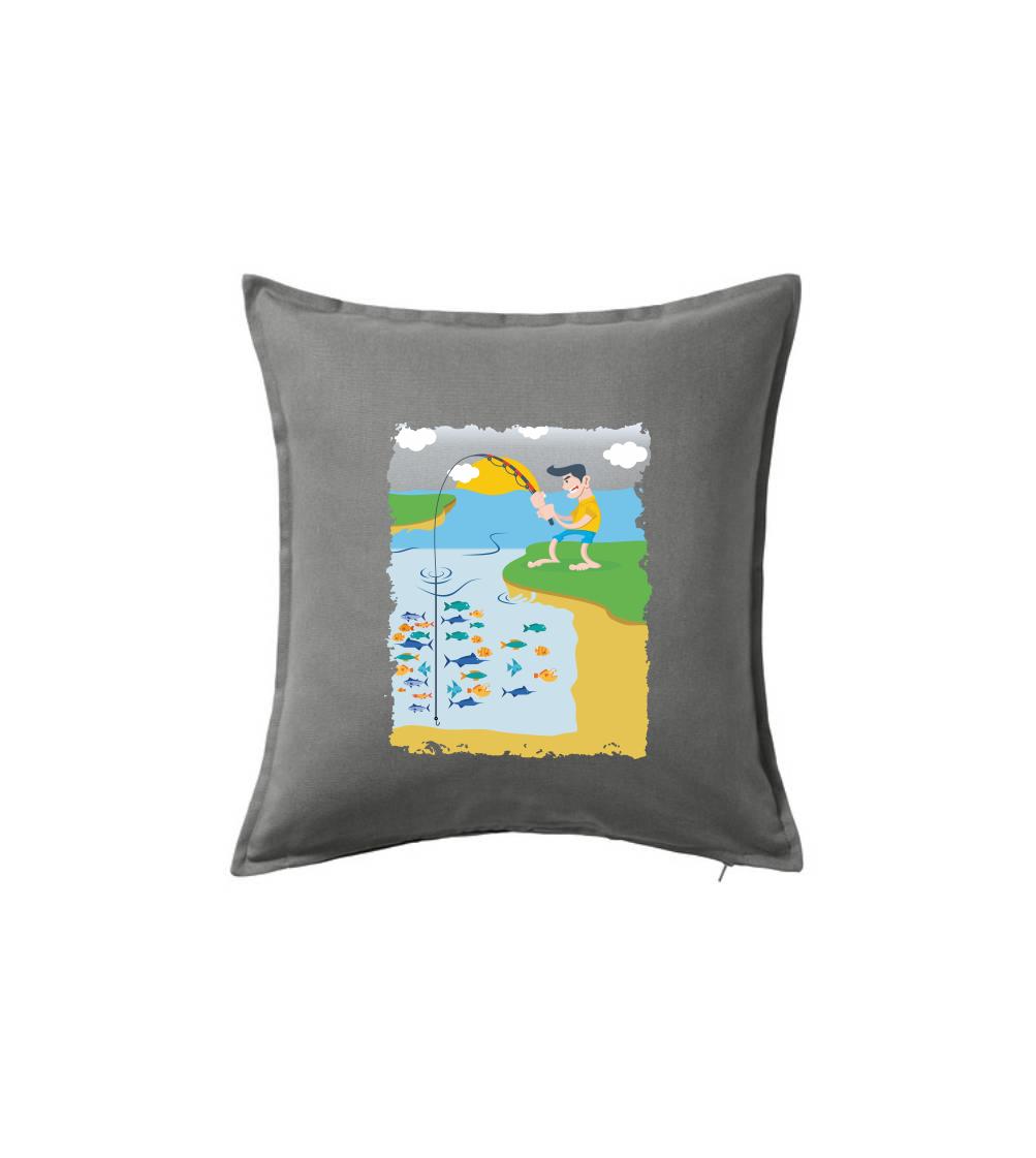 Rybár, ktorý má smolu farebný