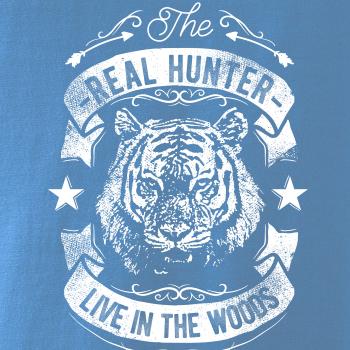 The Real Hunter Live in The Woods