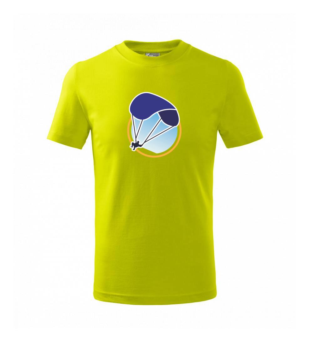 Paragliding modrý padák v kruhu