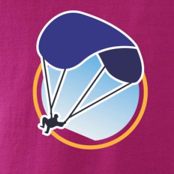 Paragliding modrý padák v kruhu