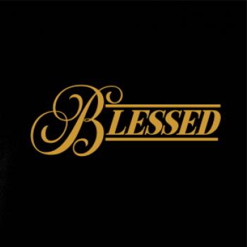 Blessed zlatý nápis