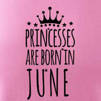 Princesses are born in June