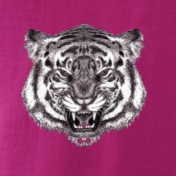 Tiger trošku naštvaný