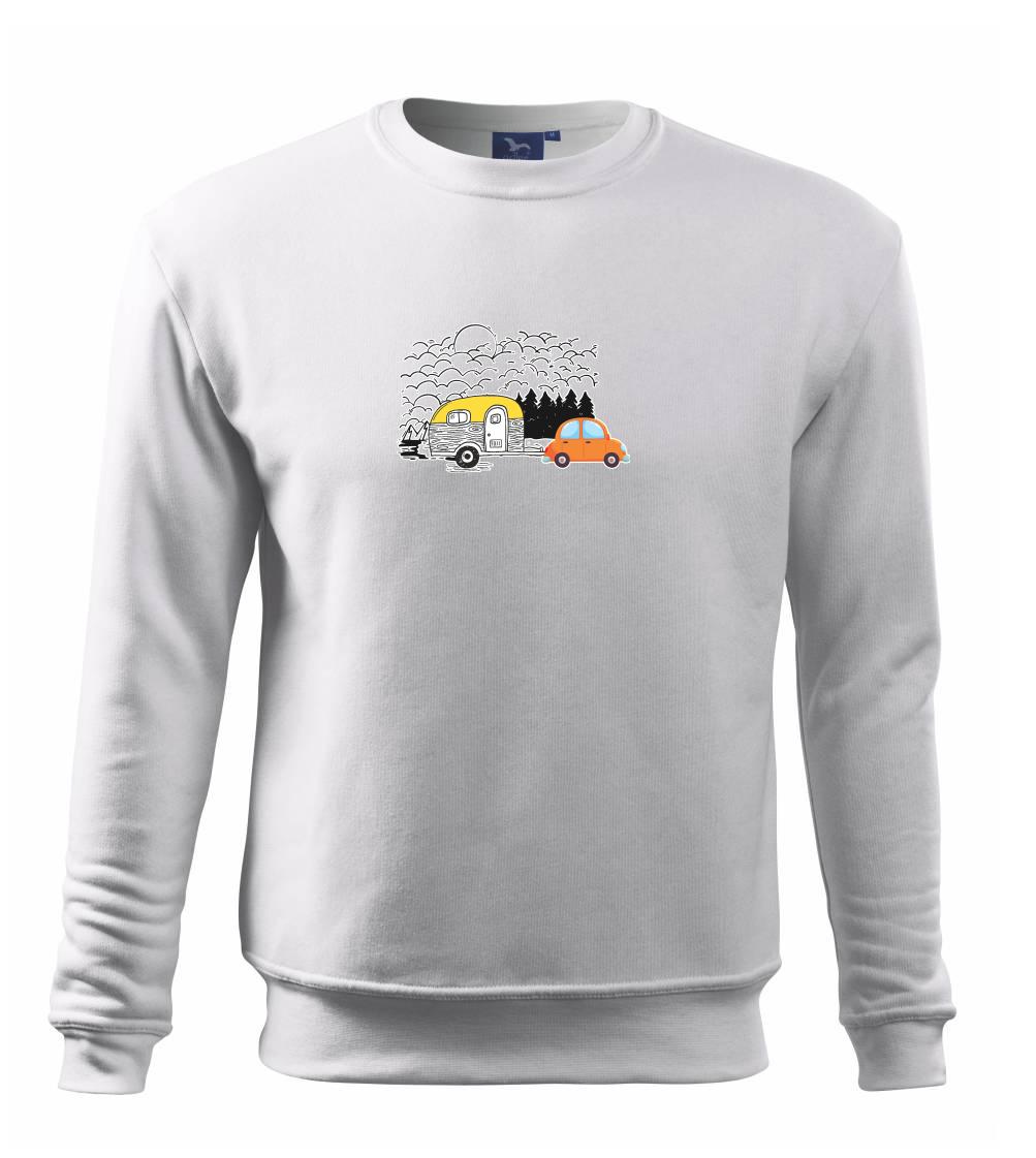 S karavanom v lese S karavanom v lese