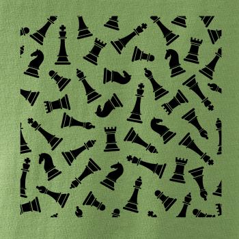 Šachové figúrky vo štvorci