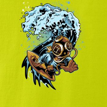 Surfujúcí potápač