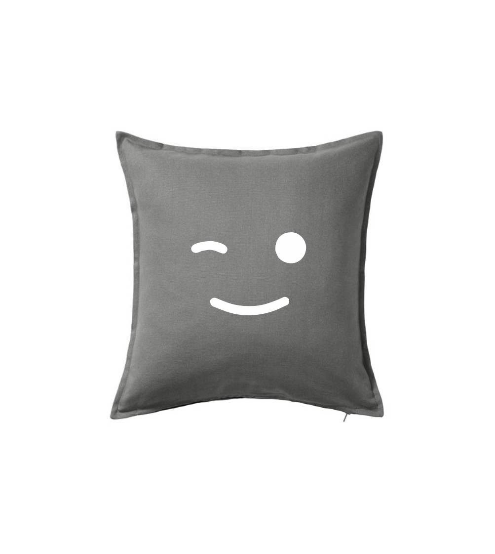 Žmurkajúci smajlík Žmurkajúci smajlík