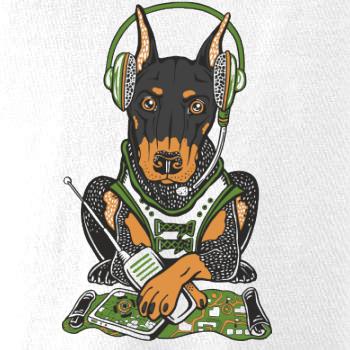 Bojový doberman (Pecka design)
