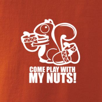 Veverka - Play with my nuts