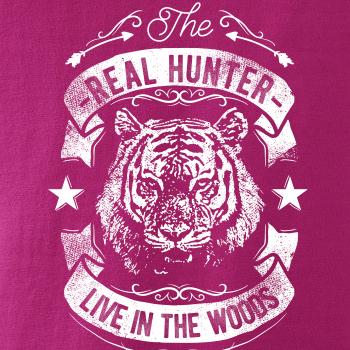 The Real Hunter Live in The Woods