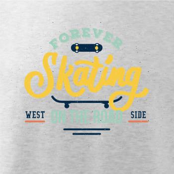 Forever skateing on the road